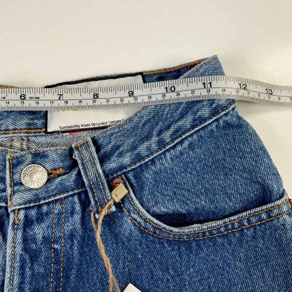 Levi’s Goat Vintage Reworked Womens Slim Skinny Jeans High Rise Button Fly 1 New - Picture 3 of 12